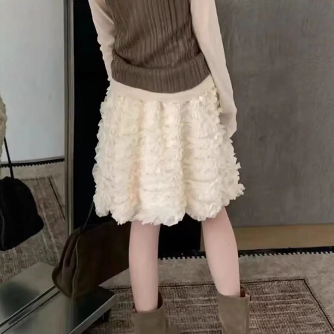 2026 Early Spring Cake Skirt New High Waist Mushroom Edge Elastic Waist 3D Half Body Skirt for Women
2026 Early Spring Cake Skirt New High Waist Mushroom Edge Elastic Waist 3D Half Body Skirt for Women