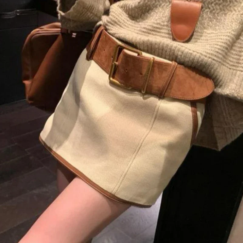 Belt short skirt for women's winter new high waist slimming short skirt retro A-line skirts for women slim fit y2k clothes
Belt short skirt for women's winter new high waist slimming short skirt retro A-line skirts for women slim fit y2k clothes