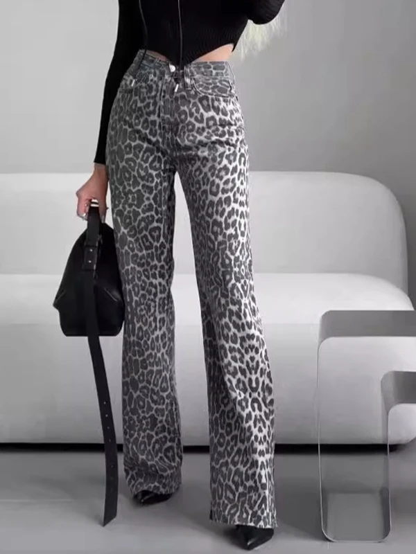 Американские ретро-джинсы с высокой талией и расклешенными штанинами, женские, весна 2025, новые, с эффектом потертости, прямые, в пол
Американские ретро-джинсы с высокой талией и расклешенными штанинами, женские, весна 2025, новые, с эффектом потертости, прямые, в пол