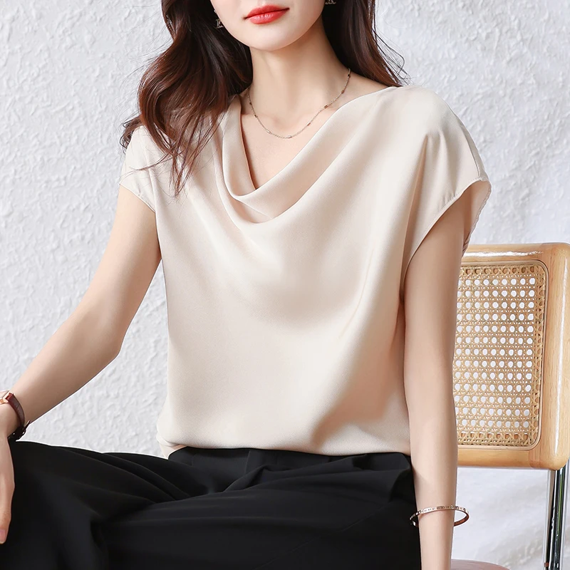 2025 New Summer Short Sleeved Satin Women's Shirt Fashion Casual Solid Color Office Lady Chiffon Blouses Shirt
2025 New Summer Short Sleeved Satin Women's Shirt Fashion Casual Solid Color Office Lady Chiffon Blouses Shirt
