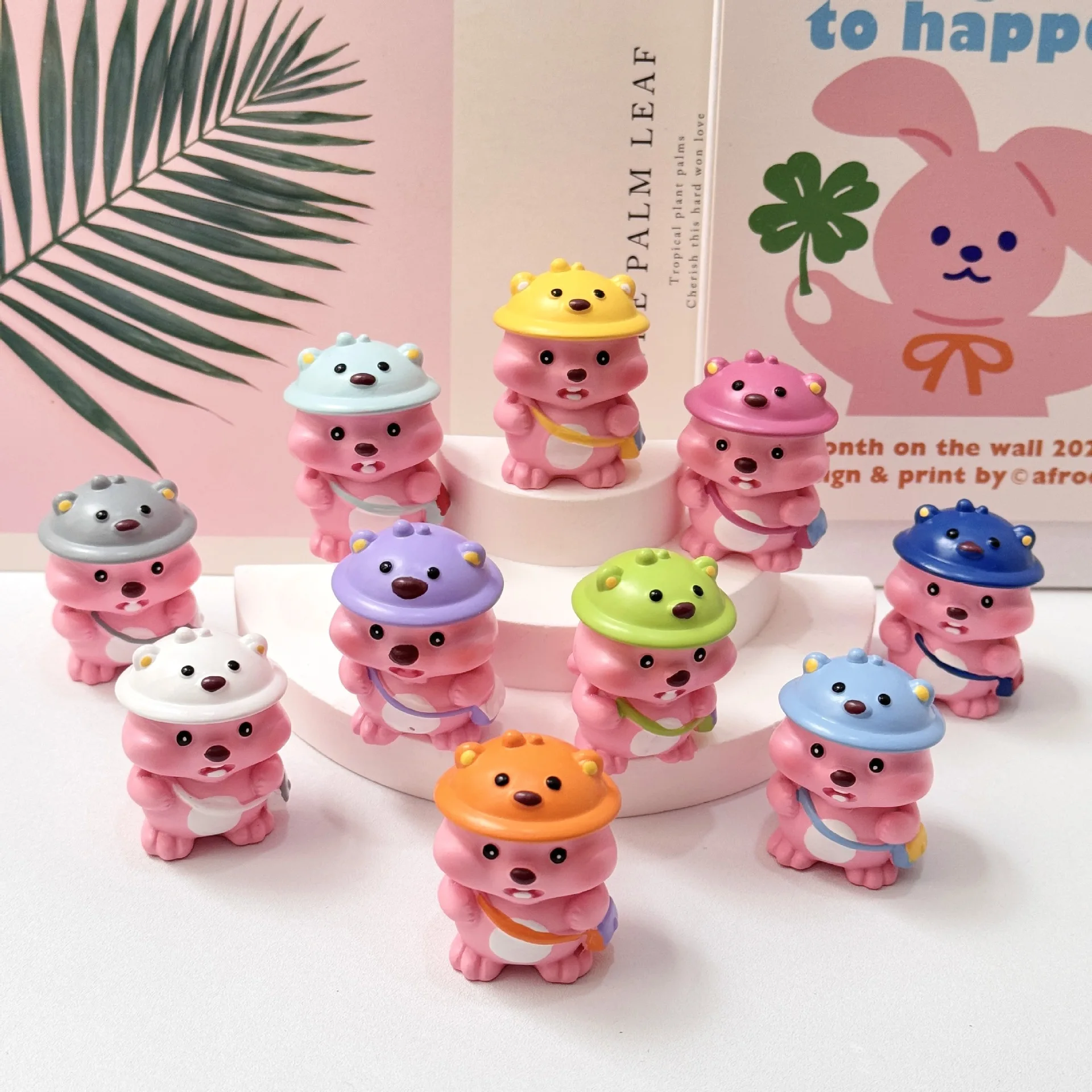 Pink travel backpack, Ruby Beaver diy resin accessories, desktop ornaments, cute handmade accessories
Pink travel backpack, Ruby Beaver diy resin accessories, desktop ornaments, cute handmade accessories