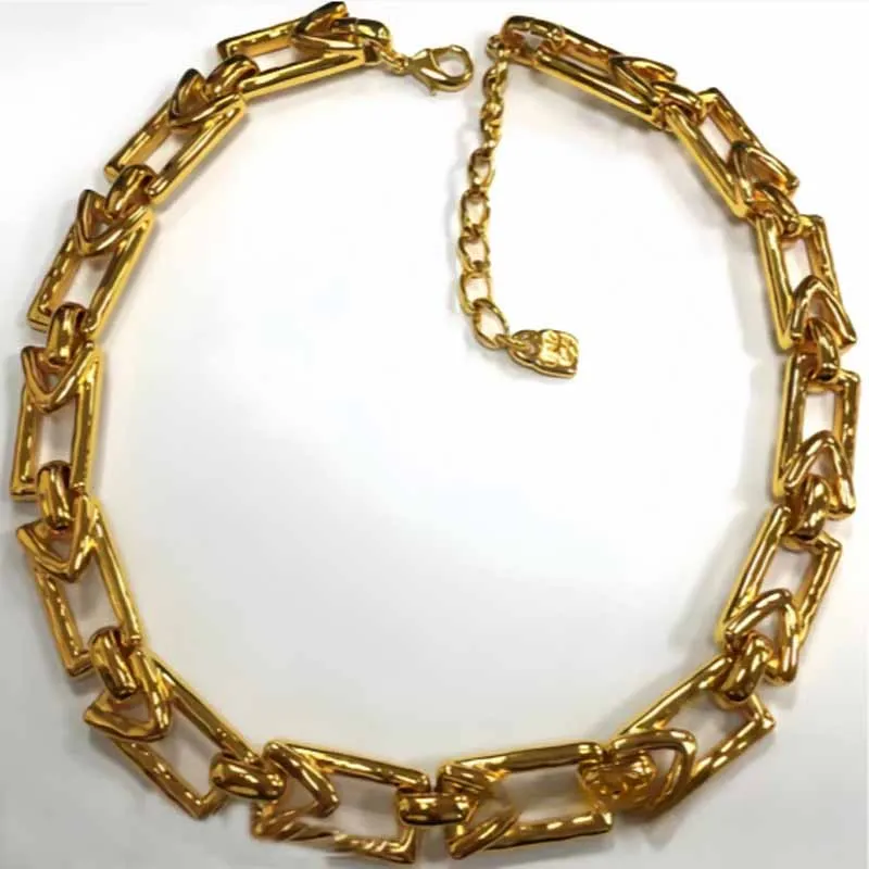 2024 Selling Exquisite High Quality UNO DE 50 Fashion Classic 925 Necklace Jewelry Romantic Holiday Gift
2024 Selling Exquisite High Quality UNO DE 50 Fashion Classic 925 Necklace Jewelry Romantic Holiday Gift