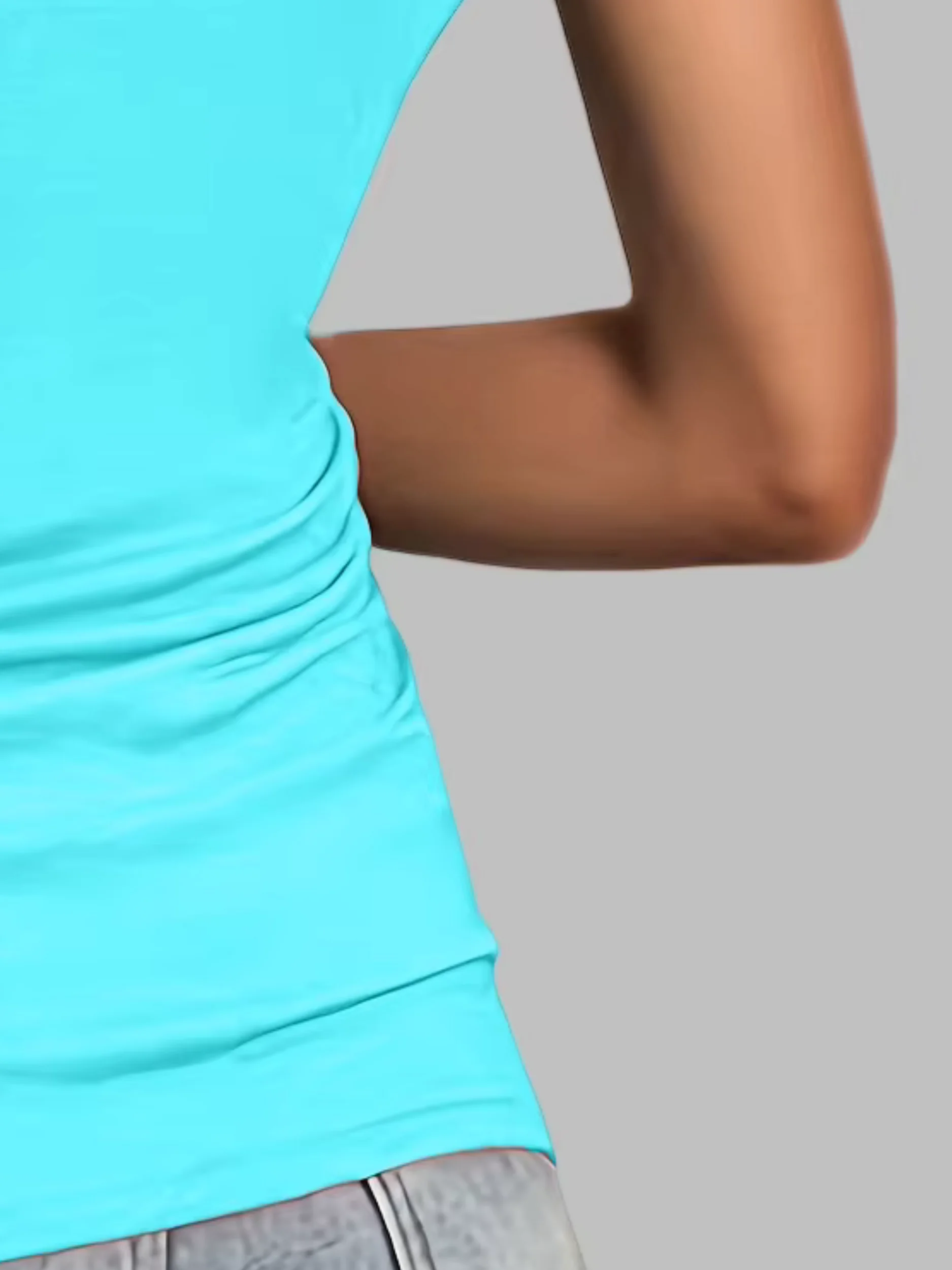 Comfortable new, versatile and trendy sleeveless, pleated V-neck three-piece set
Comfortable new, versatile and trendy sleeveless, pleated V-neck three-piece set