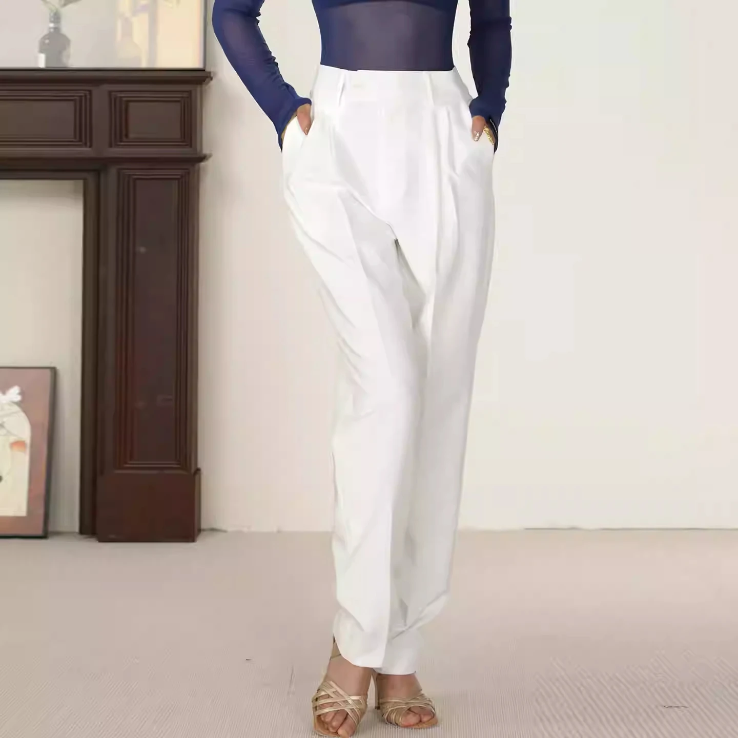 Latin dance costume female adults new high waist slimming straight leg loose long pants tango chacha samba practice pants
Latin dance costume female adults new high waist slimming straight leg loose long pants tango chacha samba practice pants