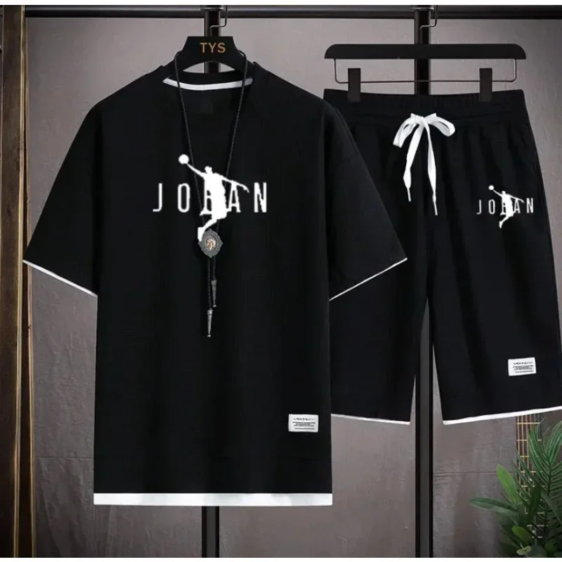 Fashionable, casual and trendy men's sportswear set, short-sleeved T-shirt and outdoor summer sports shorts set, new size M-3XL
Fashionable, casual and trendy men's sportswear set, short-sleeved T-shirt and outdoor summer sports shorts set, new size M-3XL