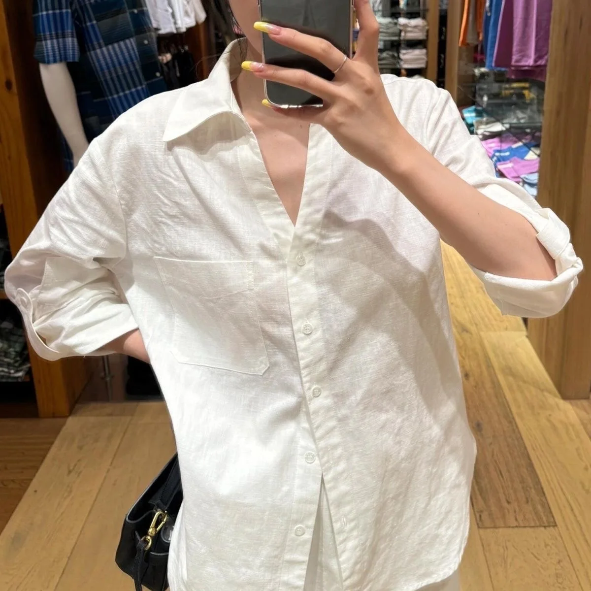 Lightweight Loose Casual Long Sleeve Women's Shirt Linen Color Summer Air Conditioning Top Skin-friendly Breathable Polyester
Lightweight Loose Casual Long Sleeve Women's Shirt Linen Color Summer Air Conditioning Top Skin-friendly Breathable Polyester