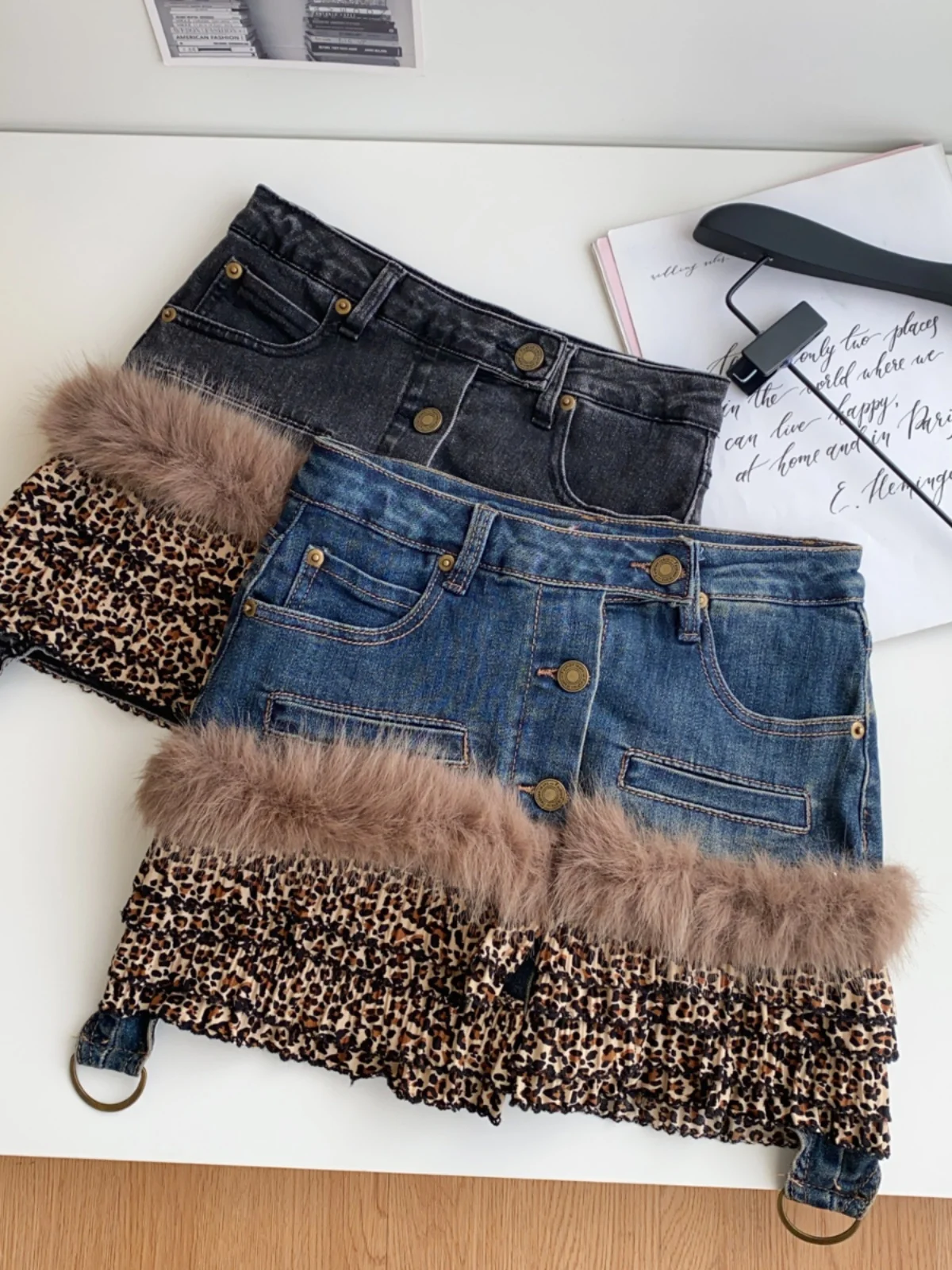 High Waist Denim Skirt Women's Sexy Bodycon Slimming Short Skirts Retro Leopard Print Patchwork A-Line Korean Style
High Waist Denim Skirt Women's Sexy Bodycon Slimming Short Skirts Retro Leopard Print Patchwork A-Line Korean Style