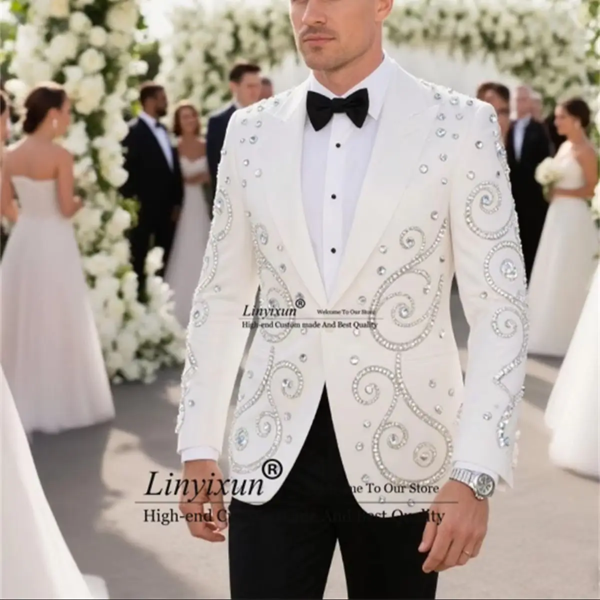 High End Wedding Suits For Men 2 Piece Sets Groom Tuxedos Slim Fit Glitter Beaded Crystals Male Party Ropa Hombre Customized
High End Wedding Suits For Men 2 Piece Sets Groom Tuxedos Slim Fit Glitter Beaded Crystals Male Party Ropa Hombre Customized