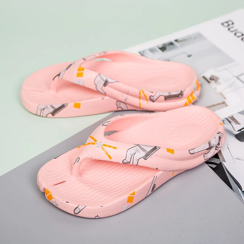 Women Flip Flops Non Slip Bathroom Comfortable High Quality Home Sandals Lightweight Bedroom Summer Orginal Men Slippers Luxury
Women Flip Flops Non Slip Bathroom Comfortable High Quality Home Sandals Lightweight Bedroom Summer Orginal Men Slippers Luxury