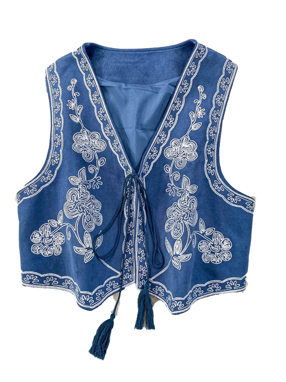 Новый китайский национальный тренд, топ на бретелях с v-образным вырезом в стиле ретро, женская летняя майка с поясом для похудения ort irt
Новый китайский национальный тренд, топ на бретелях с v-образным вырезом в стиле ретро, женская летняя майка с поясом для похудения ort irt