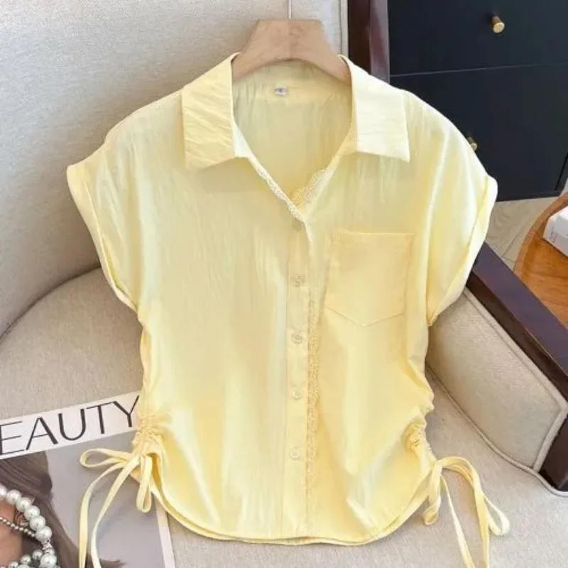 Women French Style Lace Patchwork Short Sleeve Shirt Summer Drawstring Slim Casual Lapel Blouse Chic Solid Color Tops
Women French Style Lace Patchwork Short Sleeve Shirt Summer Drawstring Slim Casual Lapel Blouse Chic Solid Color Tops