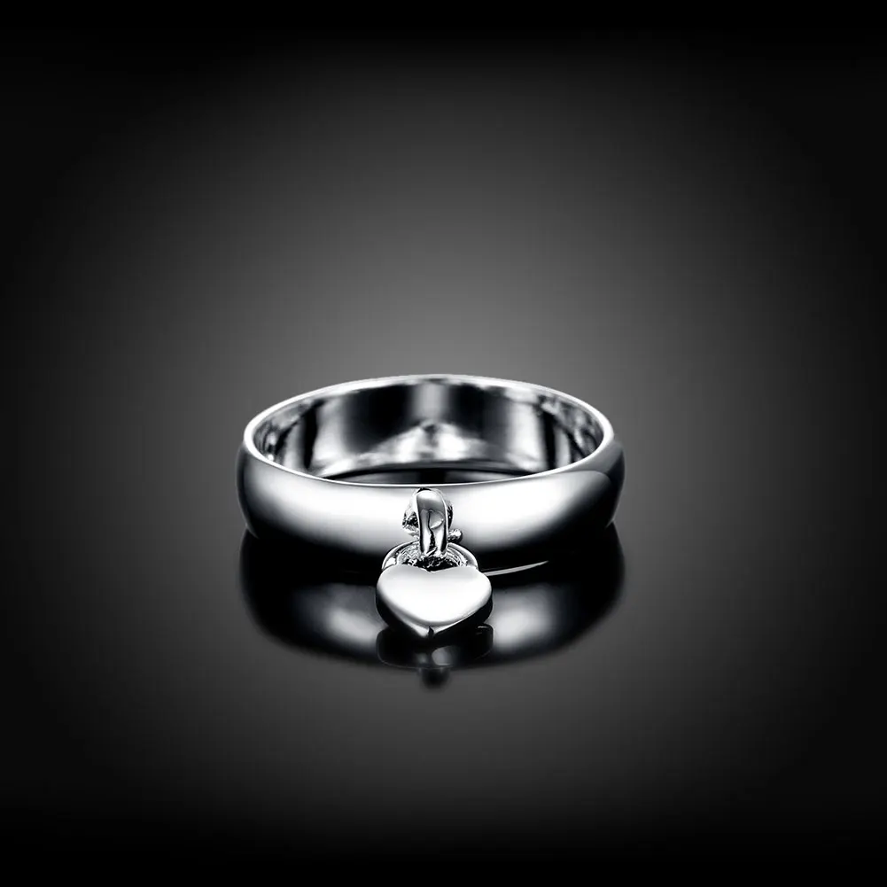 Silver Plated European and American Wedding Hanging Heart Lock Classic Women's Ring and Ring Jewelry Heart shaped Jewelry Couple
Silver Plated European and American Wedding Hanging Heart Lock Classic Women's Ring and Ring Jewelry Heart shaped Jewelry Couple