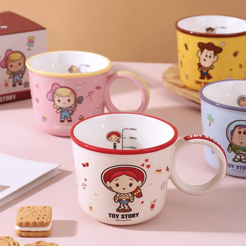 360Ml Cute Cartoon Ceramic Mug with Scale Woody Jessie Buzz Lightyear Bopeep Water Cup with Rounded Handle Household
360Ml Cute Cartoon Ceramic Mug with Scale Woody Jessie Buzz Lightyear Bopeep Water Cup with Rounded Handle Household