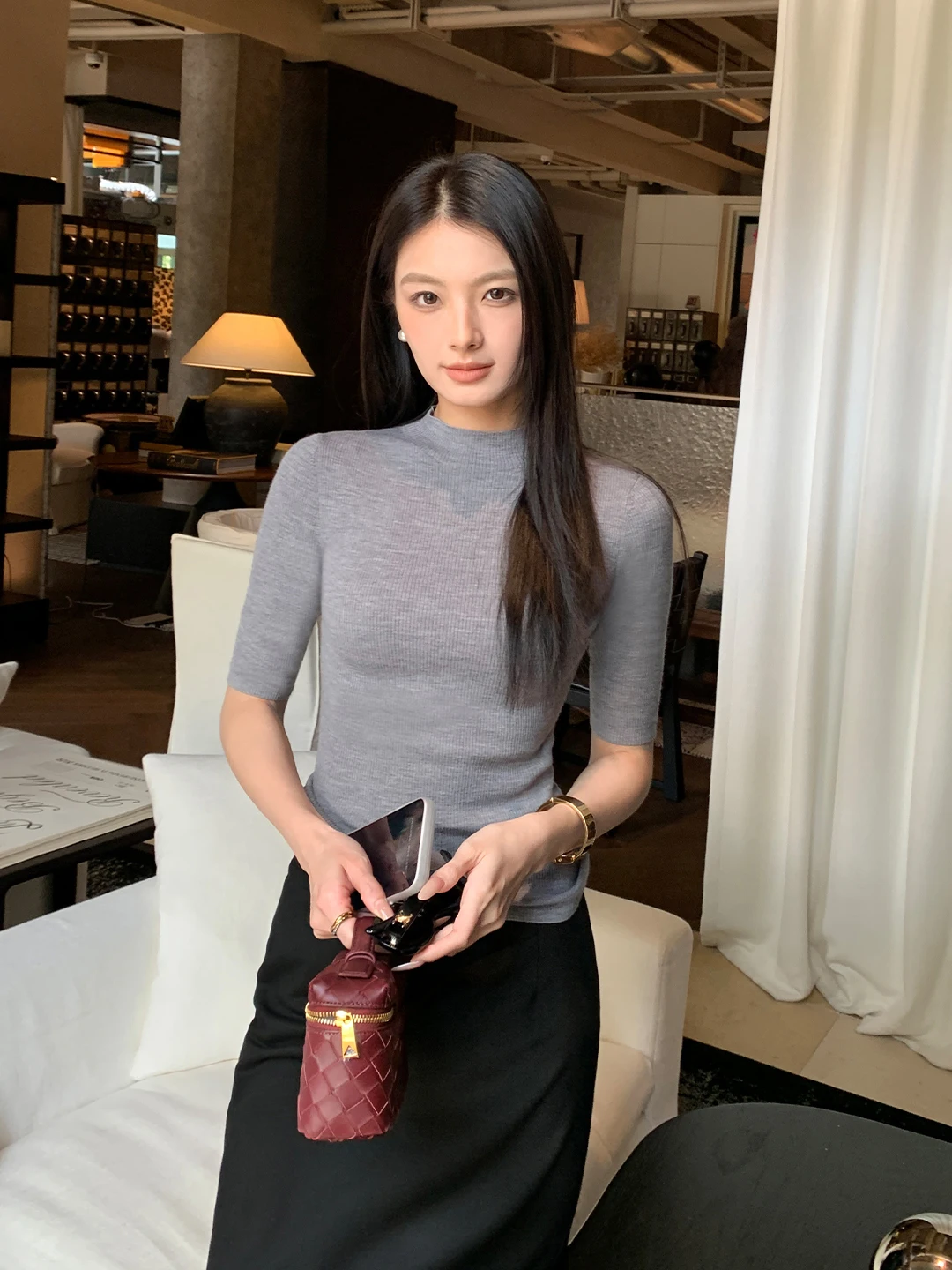 Elegant Half High Neck Knitted Sweater Women's Slim Fit Woolen Top Casual Style Midi Sleeve Fashionable Casual Wear
Elegant Half High Neck Knitted Sweater Women's Slim Fit Woolen Top Casual Style Midi Sleeve Fashionable Casual Wear