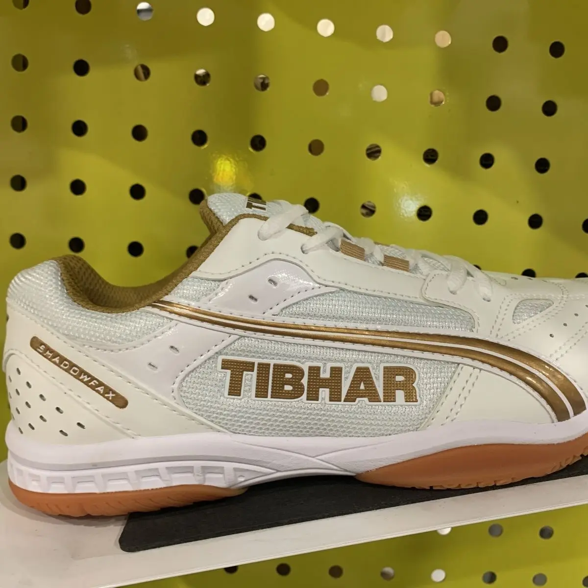 2025 New table tennis shoes Neutral luxury brand sports shoes Couple wear badminton shoes men's breathable fitness shoes
2025 New table tennis shoes Neutral luxury brand sports shoes Couple wear badminton shoes men's breathable fitness shoes