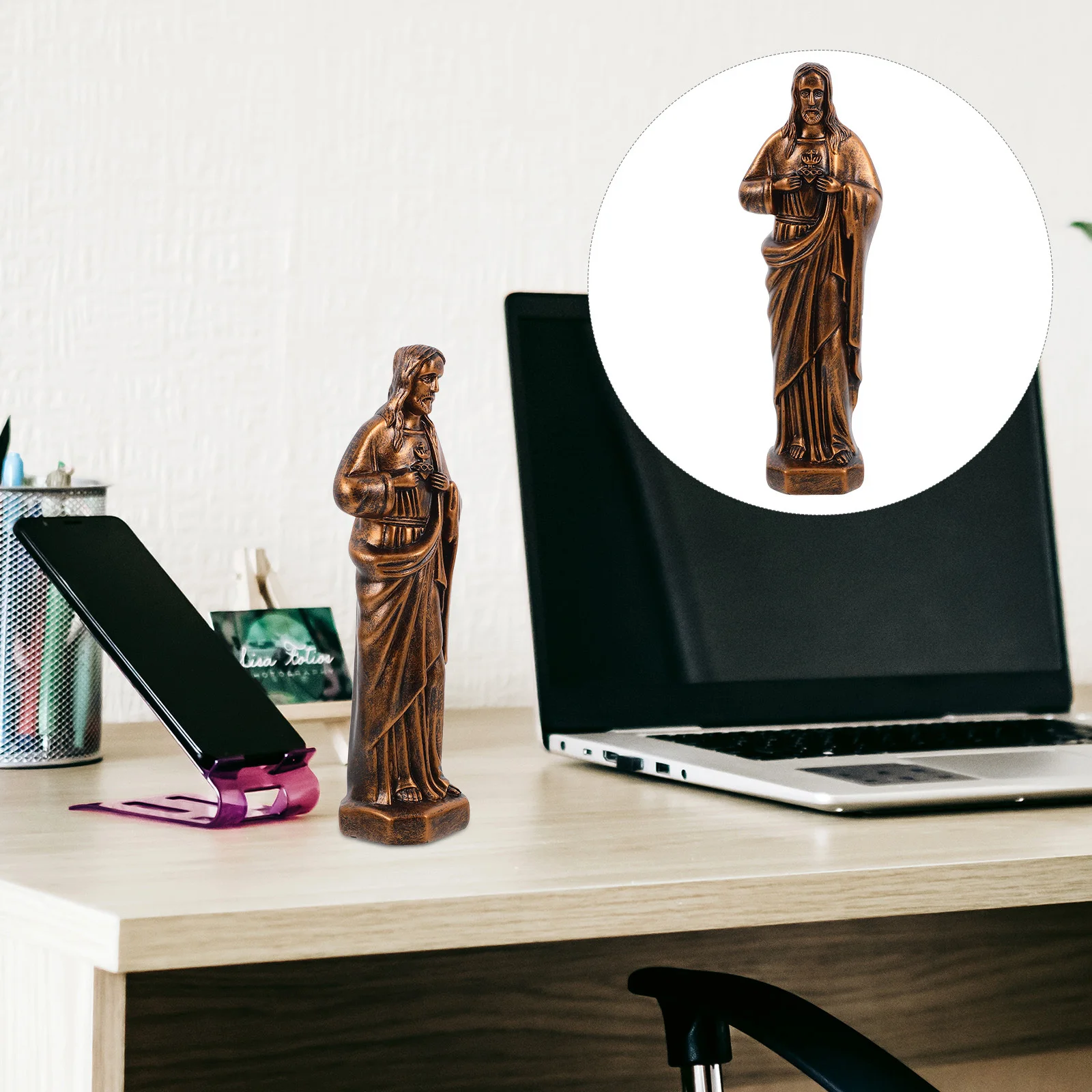 Holy Father Statue Religious Decor Sacred Christian Statue for Church Bedroom Office Desktop Decoration Resistant
Holy Father Statue Religious Decor Sacred Christian Statue for Church Bedroom Office Desktop Decoration Resistant