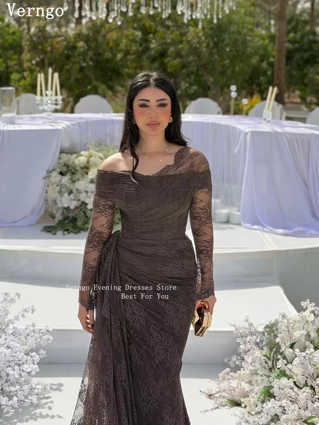 Verngo Elegant Lace Evening Dress Off The Shoulder Long Sleeves Mermaid Pleated Prom Gowms Modest Mulism Party Dress Customized
Verngo Elegant Lace Evening Dress Off The Shoulder Long Sleeves Mermaid Pleated Prom Gowms Modest Mulism Party Dress Customized