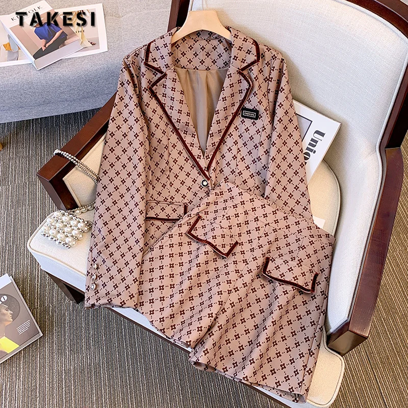 2023 Autumn Fashion Casual Office Lady Two-piece Set Women Long Sleeve Jacket Top+Wide Leg Shorts Print Shorts Set Outfits
2023 Autumn Fashion Casual Office Lady Two-piece Set Women Long Sleeve Jacket Top+Wide Leg Shorts Print Shorts Set Outfits
