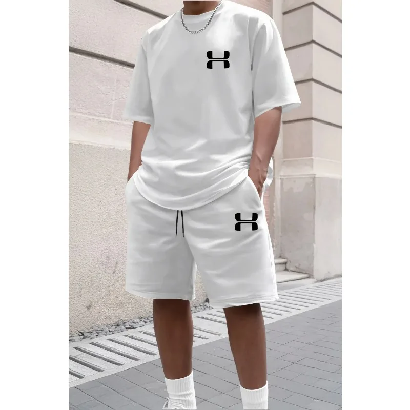 Fitness training dedicated men two piece set, stretch and breathable, adapt to all kinds of gym movements.
Fitness training dedicated men two piece set, stretch and breathable, adapt to all kinds of gym movements.