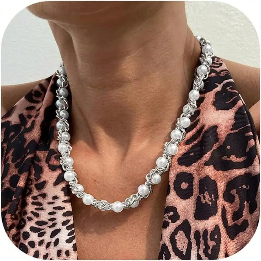 Chunky Faux Pearl Chain Necklace for Women and Men, Adjustable Statement Jewelry
Chunky Faux Pearl Chain Necklace for Women and Men, Adjustable Statement Jewelry