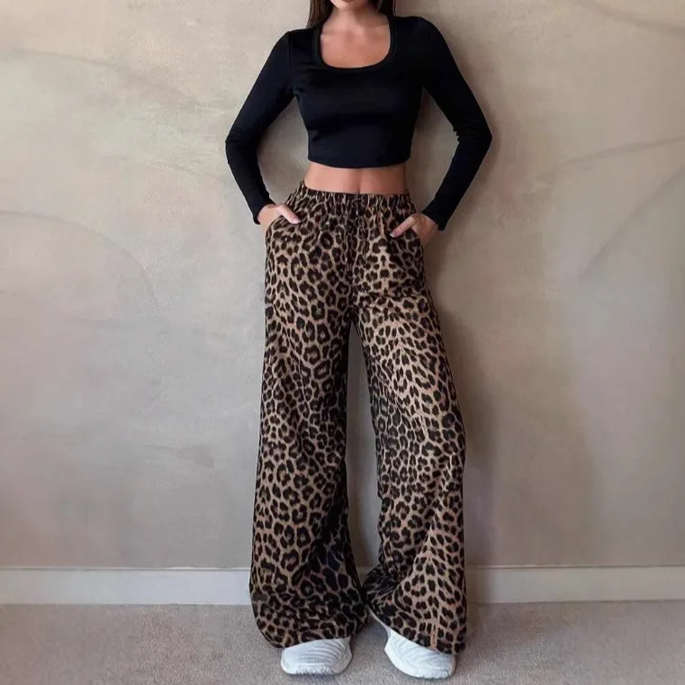 European and American leopard print casual pants for women in spring and autumn 2025 loose wide leg long pants for women
European and American leopard print casual pants for women in spring and autumn 2025 loose wide leg long pants for women