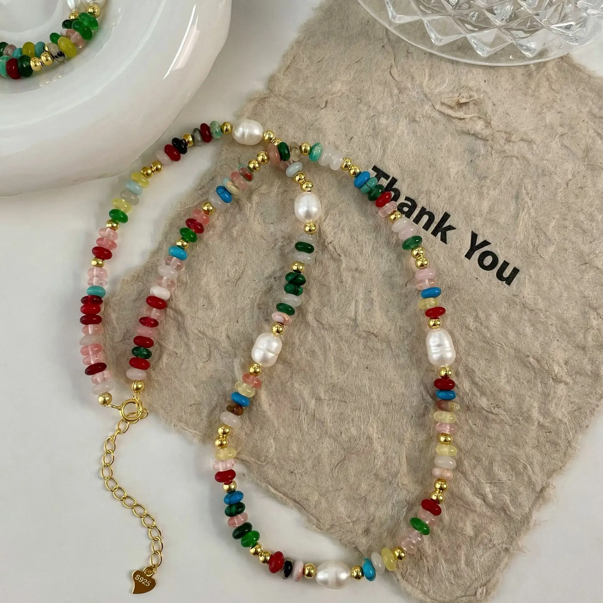 Light luxury versatile, simple and high-end temperament ins niche S925 pure silver natural pearl color collarbone necklace
Light luxury versatile, simple and high-end temperament ins niche S925 pure silver natural pearl color collarbone necklace