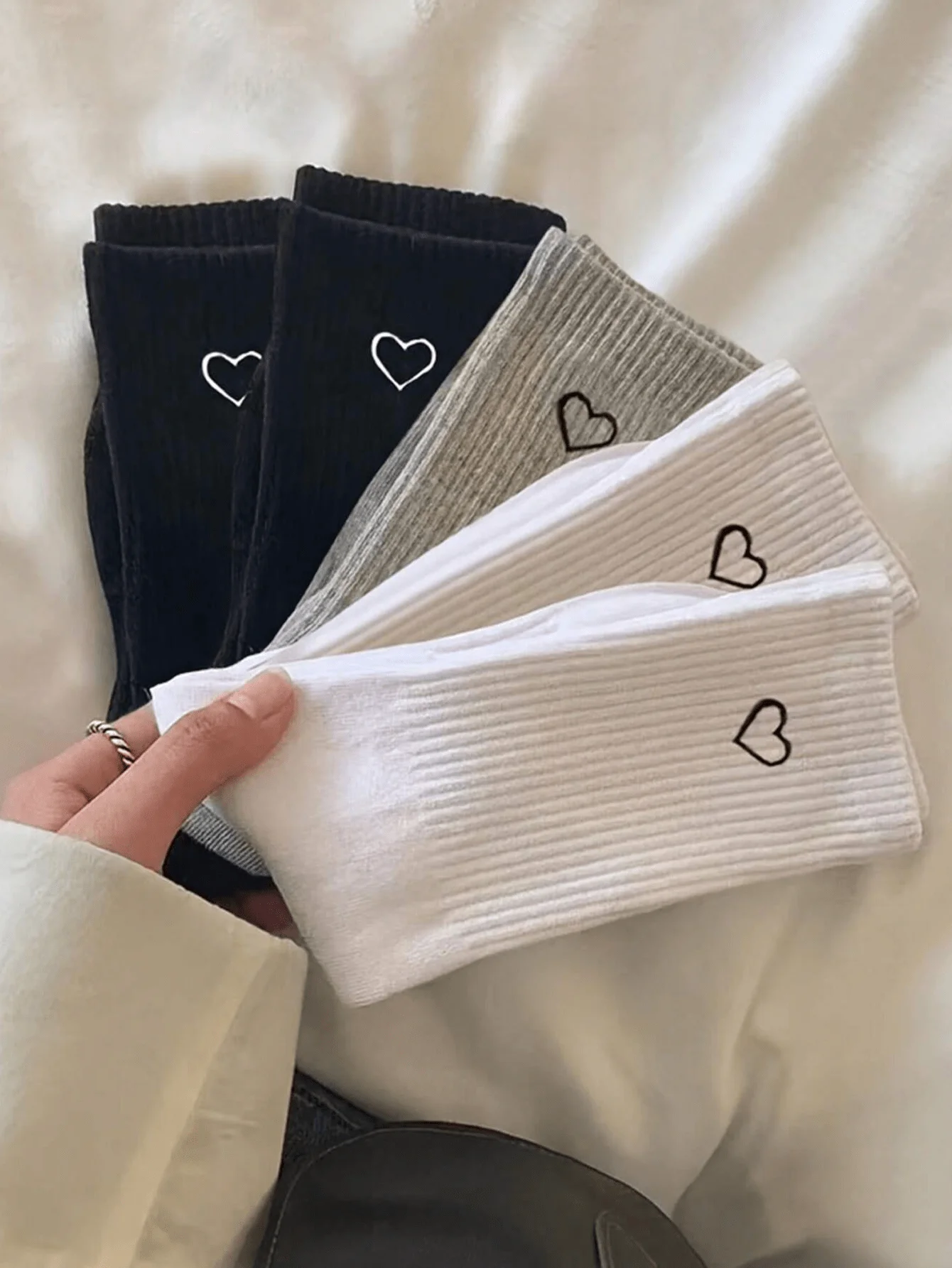 10 Pairs Sporty Long Tube Socks With Heart Pattern, Women's Stockings & Hosiery(1/3/6/10Pairs), Fall
10 Pairs Sporty Long Tube Socks With Heart Pattern, Women's Stockings & Hosiery(1/3/6/10Pairs), Fall