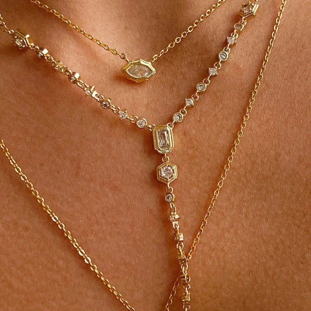 Ladies Geometric Eyes Simple Copper Zircon Gold Pendant Necklace Ladies Long Fringe Necklace Combination, Popular Accessories
Ladies Geometric Eyes Simple Copper Zircon Gold Pendant Necklace Ladies Long Fringe Necklace Combination, Popular Accessories