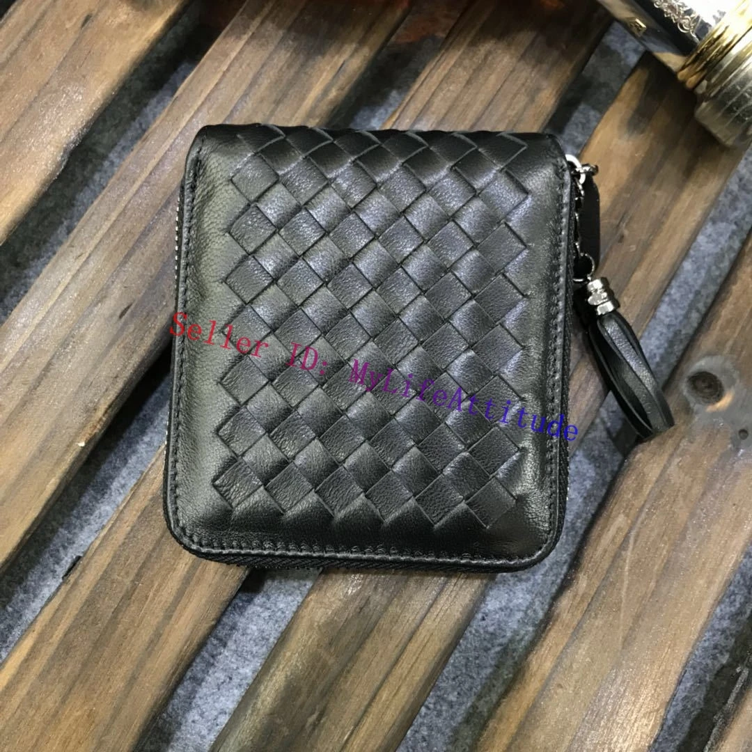 Solid Color Lambskin Unisex Zippy Compact Wallet Multi-purpose Coin Purse Intertexture Weaved Leather 6 Colors
Solid Color Lambskin Unisex Zippy Compact Wallet Multi-purpose Coin Purse Intertexture Weaved Leather 6 Colors