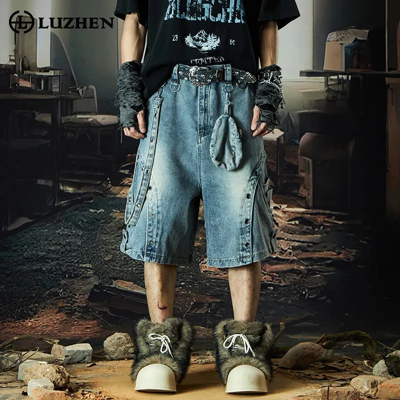 LUZHEN 2025 Summer New Fashion High Street Wear Straight Five-pointed Denim Pants Men's Original Pockets Decorate Jeans JY2149
LUZHEN 2025 Summer New Fashion High Street Wear Straight Five-pointed Denim Pants Men's Original Pockets Decorate Jeans JY2149