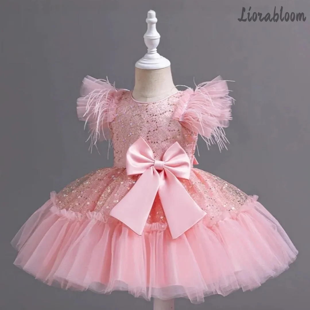 Multicolor Feather-Embellished Princess Dress Mini Formal Gown Bow Details Flower Girls Parties Elegant Formal Occasions
Multicolor Feather-Embellished Princess Dress Mini Formal Gown Bow Details Flower Girls Parties Elegant Formal Occasions