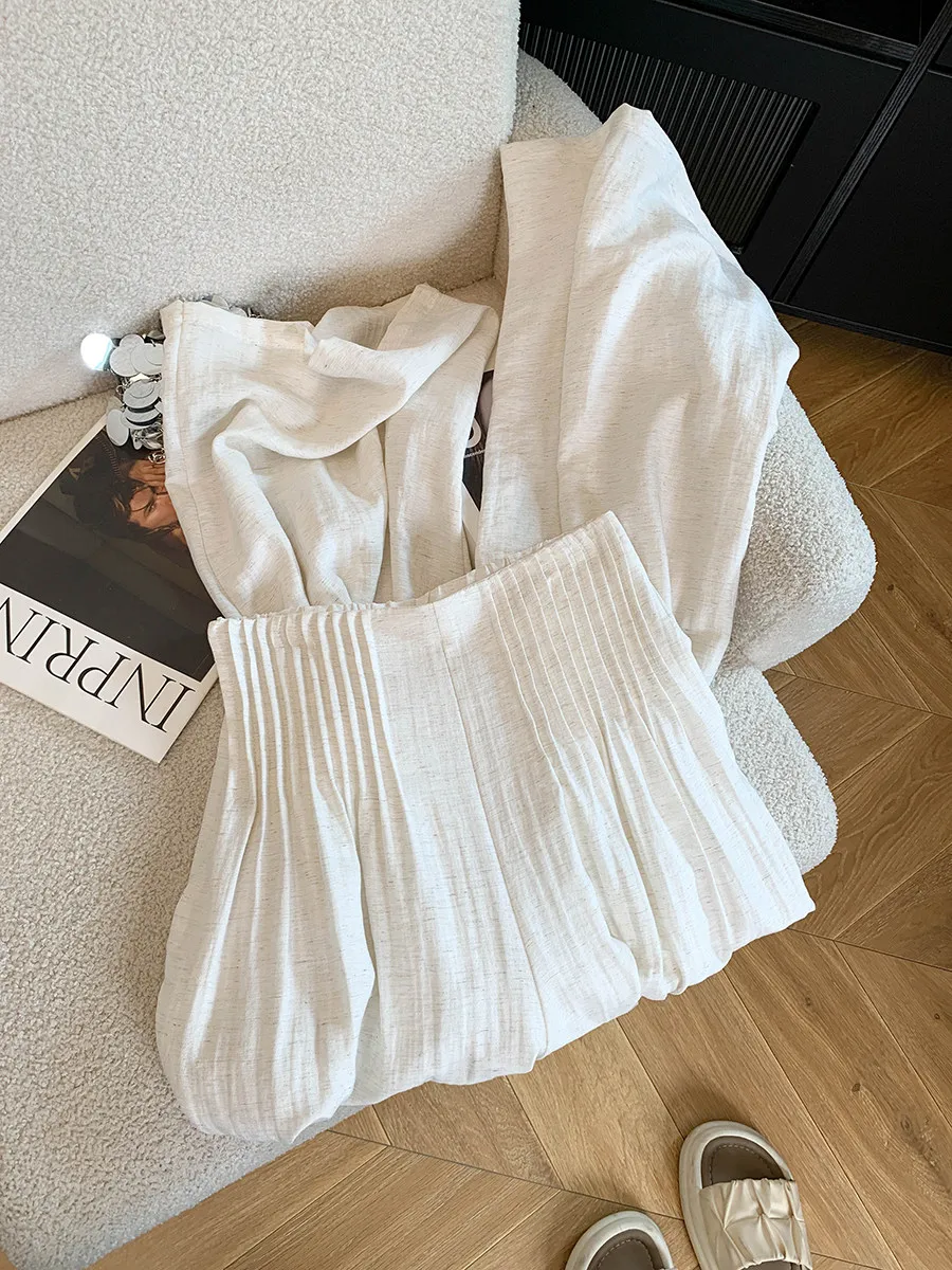 Loose Linen Wide Leg Pants Women Summer Casual Ice Silk Loose Feeling Korean Style High Waist Straight Tube Pants
Loose Linen Wide Leg Pants Women Summer Casual Ice Silk Loose Feeling Korean Style High Waist Straight Tube Pants