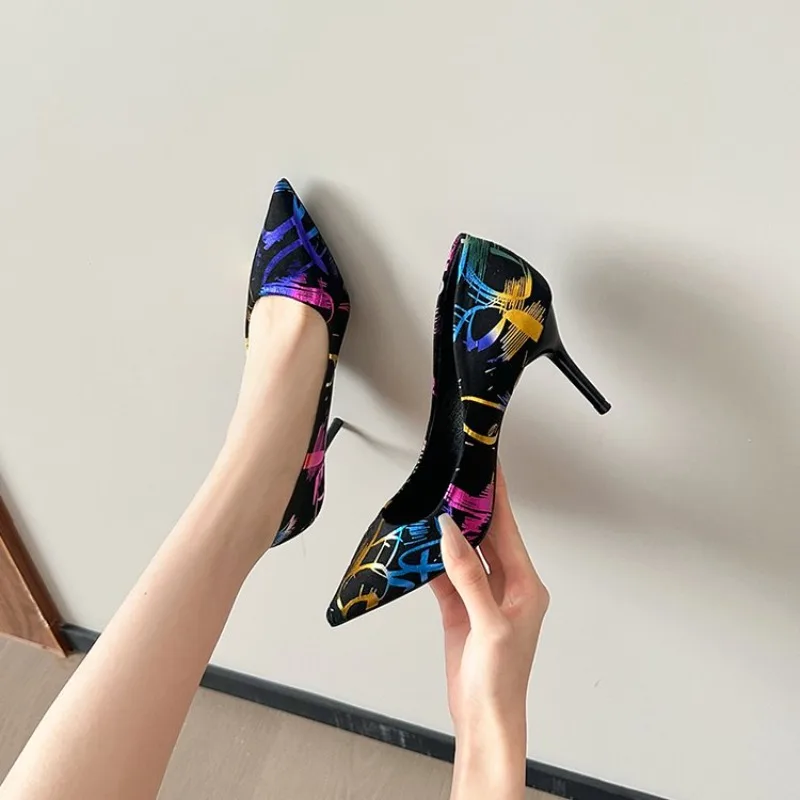 Pumps Shallow Mouth Casual Heels Big Size Shoes Woman Sandals Ladies Slip on Pointed Wedge Lace-Up Fashion Comfortable
Pumps Shallow Mouth Casual Heels Big Size Shoes Woman Sandals Ladies Slip on Pointed Wedge Lace-Up Fashion Comfortable