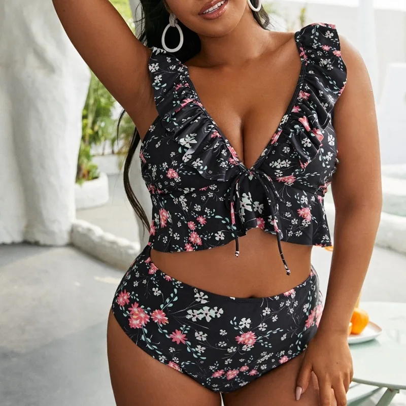 2025 Plus - Size Women’s European - Style Two - Piece Floral Print Bikini with Ruffle Trim
2025 Plus - Size Women’s European - Style Two - Piece Floral Print Bikini with Ruffle Trim