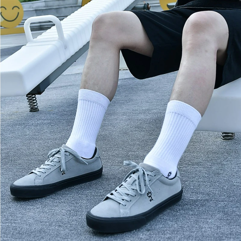 Joiints Grey Casual Shoe Vulcanized Men Skate Shoes Unisex Sport Non-slip Footwear Genuine Leather for Walking Breathable
Joiints Grey Casual Shoe Vulcanized Men Skate Shoes Unisex Sport Non-slip Footwear Genuine Leather for Walking Breathable