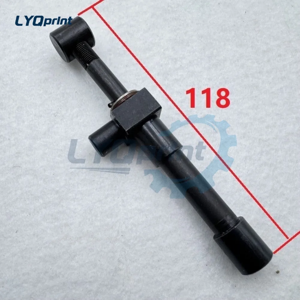 Регулировочный шток Heidelberg XL75 CD74, винт регулировки водяного валика, винт чернильного валика L2.010.087
Регулировочный шток Heidelberg XL75 CD74, винт регулировки водяного валика, винт чернильного валика L2.010.087