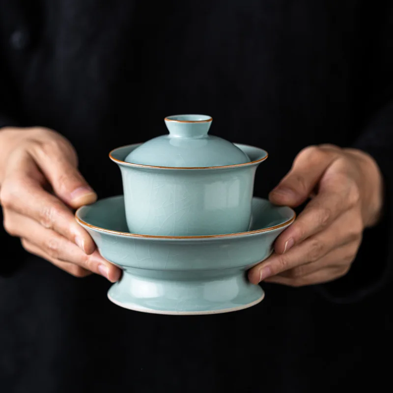 Cover Teacup Single High-End Three Pieces Tea Making Ceramic Large Non-Scald Pot Tray Anti-Scald Ru Ware Set
Cover Teacup Single High-End Three Pieces Tea Making Ceramic Large Non-Scald Pot Tray Anti-Scald Ru Ware Set