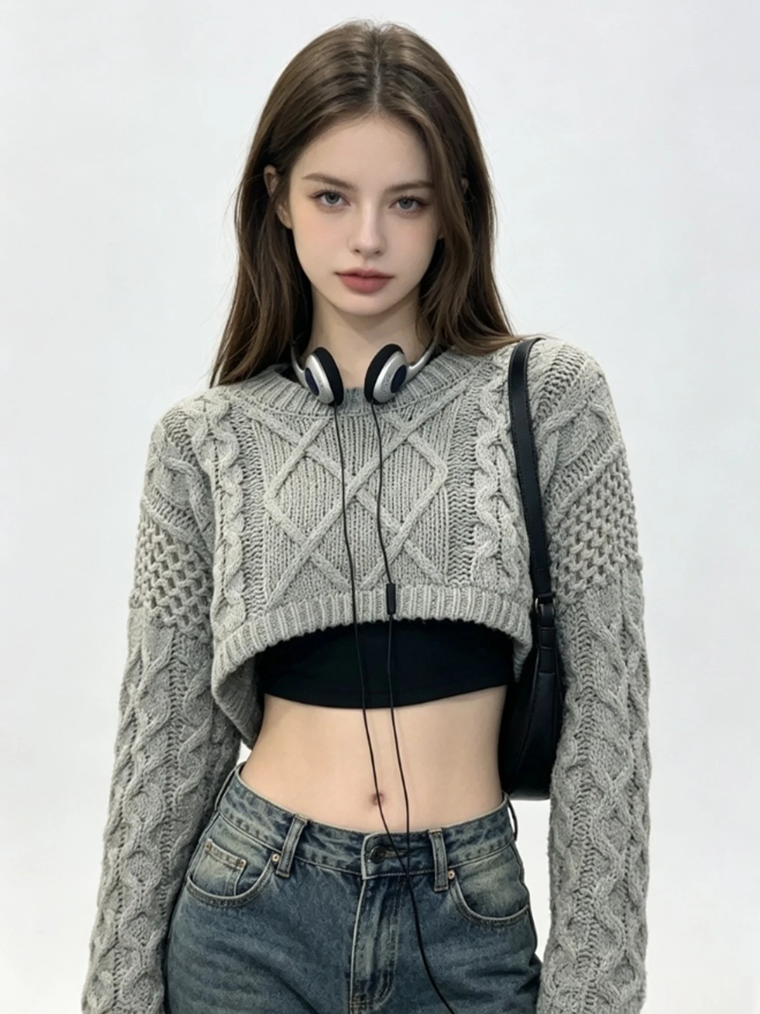 Women's Grey Cropped Pullover Sweater Y2k Vintage Korean Knitwear Jumper Top Hollow-out Long Sleeve Knit Top Spring Autumn 2026
Women's Grey Cropped Pullover Sweater Y2k Vintage Korean Knitwear Jumper Top Hollow-out Long Sleeve Knit Top Spring Autumn 2026