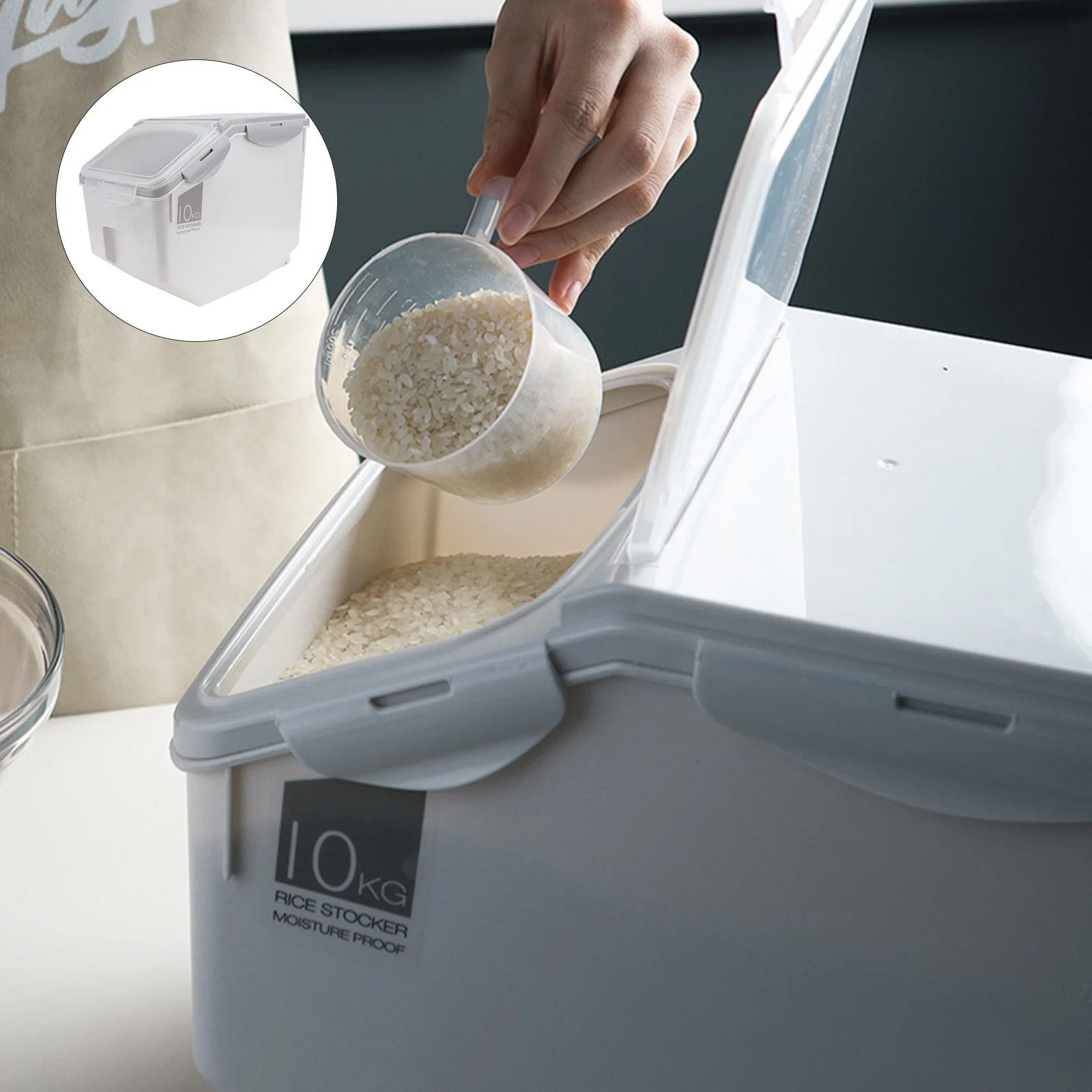 Sealed Rice Bucket With Measuring Cup Clear Window Side Scale Flip Top Lid Rolling Wheels Pp Material Kitchen Storage
Sealed Rice Bucket With Measuring Cup Clear Window Side Scale Flip Top Lid Rolling Wheels Pp Material Kitchen Storage