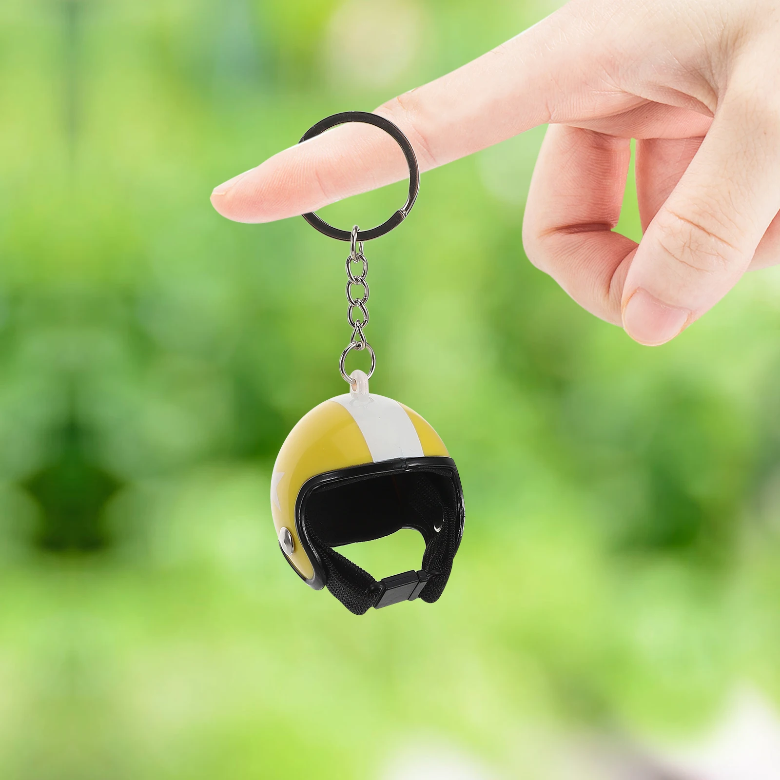 2pcs Shape Alloy Keychain Motorcycle Accessories Shiny Star Design Bike Key Creative Gift Friends Family
2pcs Shape Alloy Keychain Motorcycle Accessories Shiny Star Design Bike Key Creative Gift Friends Family