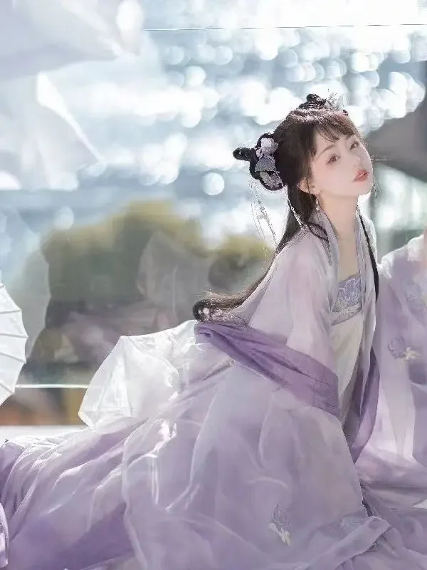 Large Hanfu Women's Cosplay Costume Ru Skirt Jin Dynasty Purple Embroidery Hanfu Large Sleeve Shirt Chinese Style Daily Set
Large Hanfu Women's Cosplay Costume Ru Skirt Jin Dynasty Purple Embroidery Hanfu Large Sleeve Shirt Chinese Style Daily Set
