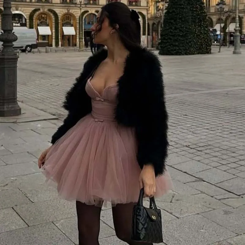 YENKYE сексуальное элегантное женское мини-милое сетчатое платье модное с открытой спиной на тонких бретелях расклешенные вечерние платья на день рождения, халат принцессы
YENKYE сексуальное элегантное женское мини-милое сетчатое платье модное с открытой спиной на тонких бретелях расклешенные вечерние платья на день рождения, халат принцессы