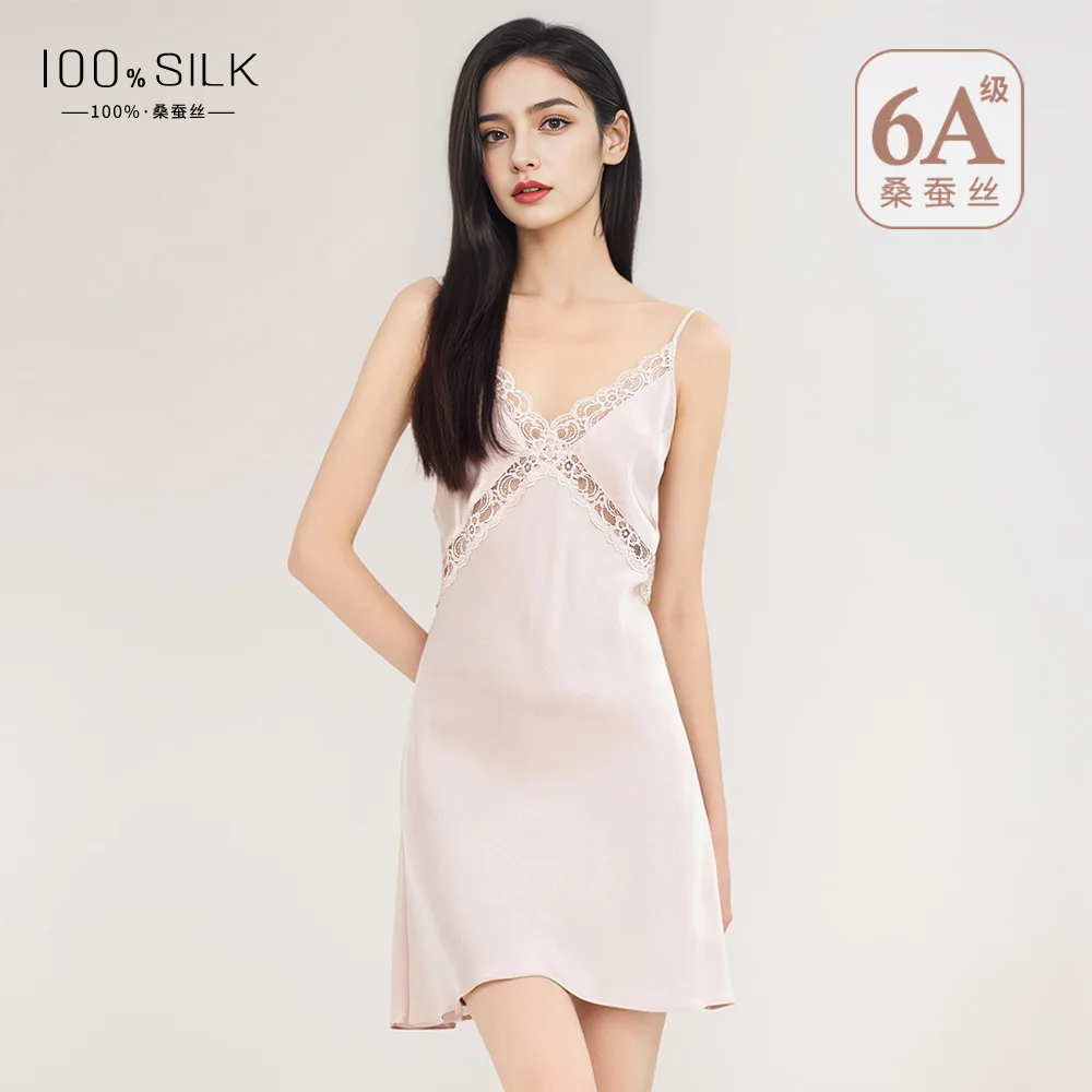 2025 Summer New Silk Nightdress Women 100% Mulberry Silk Sexy Backless Suspender Skirt Home Clothes Short Skirt
2025 Summer New Silk Nightdress Women 100% Mulberry Silk Sexy Backless Suspender Skirt Home Clothes Short Skirt