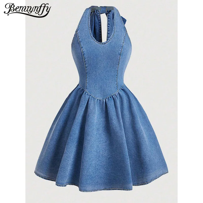 Benuynffy Sweet Vintage Halter Denim Dress Women Fashion 2026 Summer High Waist Casual Bow Backless Big Swing A-Line Dresses
Benuynffy Sweet Vintage Halter Denim Dress Women Fashion 2026 Summer High Waist Casual Bow Backless Big Swing A-Line Dresses