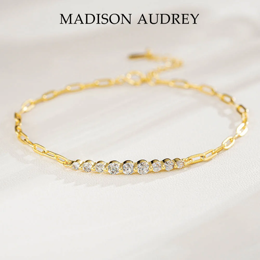 Madison Audury Муассанит Браслеты для женщин Стерлинговое серебро 925 пробы Элегантные подарки Регулируемый размер Свадебные аксессуары Изящные ювелирные изделия
Madison Audury Муассанит Браслеты для женщин Стерлинговое серебро 925 пробы Элегантные подарки Регулируемый размер Свадебные аксессуары Изящные ювелирные изделия