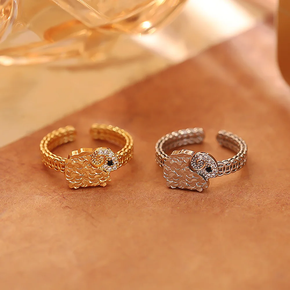 High-end, fashionable and exquisite crushed ice sheep ring, niche design, versatile commuting super flash zircon open ring
High-end, fashionable and exquisite crushed ice sheep ring, niche design, versatile commuting super flash zircon open ring