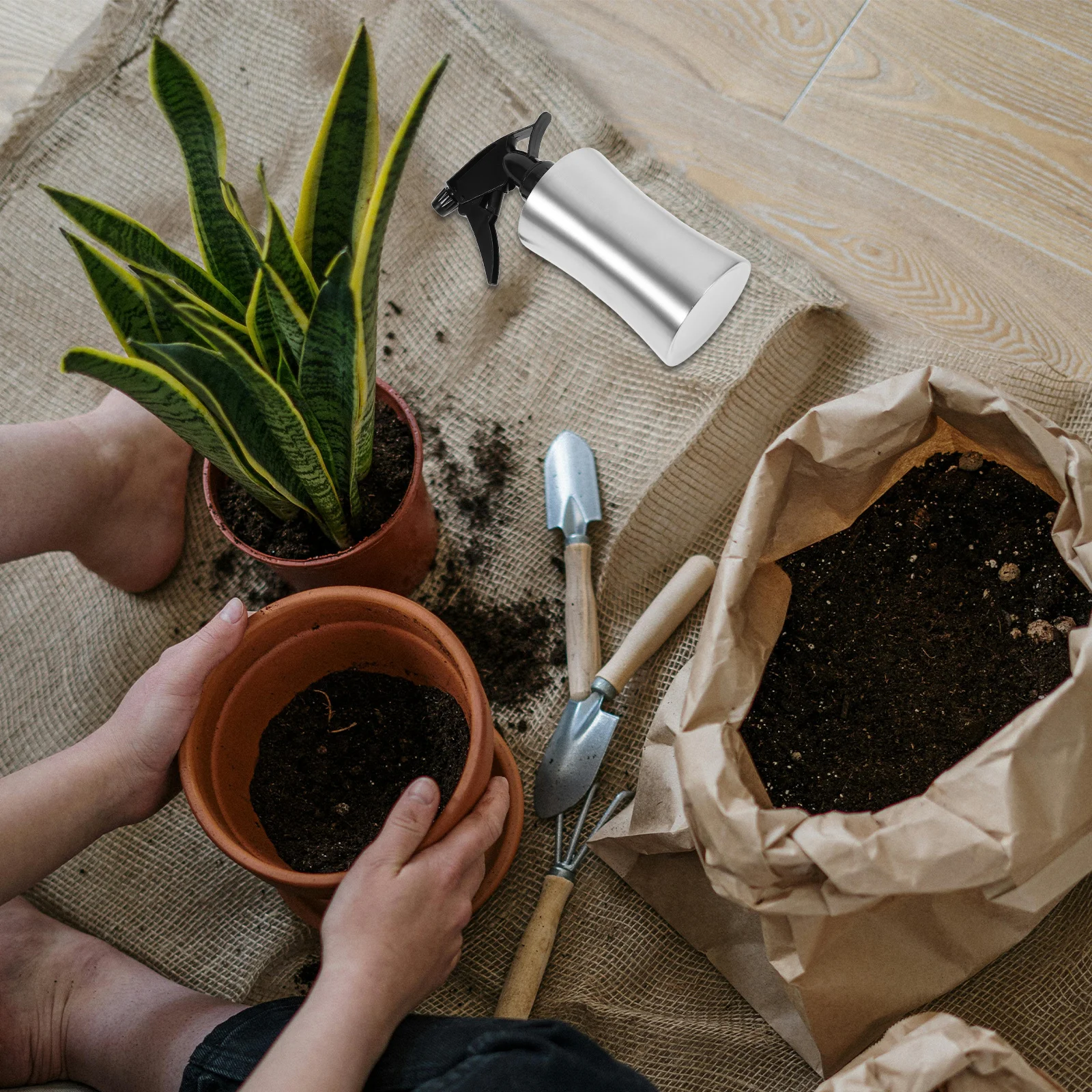 Распылитель из нержавеющей стали, 400 мл, серебристая, сверхмощная лейка для приготовления пищи, садоводства, уличного барбекю, диспенсер для мытья посуды
Распылитель из нержавеющей стали, 400 мл, серебристая, сверхмощная лейка для приготовления пищи, садоводства, уличного барбекю, диспенсер для мытья посуды