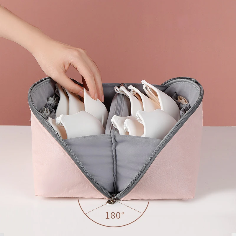 Large portable underwear storage bag, bra bag, classified luggage, travel accommodation is easy to carry.
Large portable underwear storage bag, bra bag, classified luggage, travel accommodation is easy to carry.