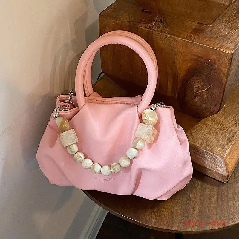 2025 Trendy! Niche Hit Cloud Crossbody Bag for Ladies. New Pleated Design, Exudes High-class Feel, Handheld Style with Chain
2025 Trendy! Niche Hit Cloud Crossbody Bag for Ladies. New Pleated Design, Exudes High-class Feel, Handheld Style with Chain
