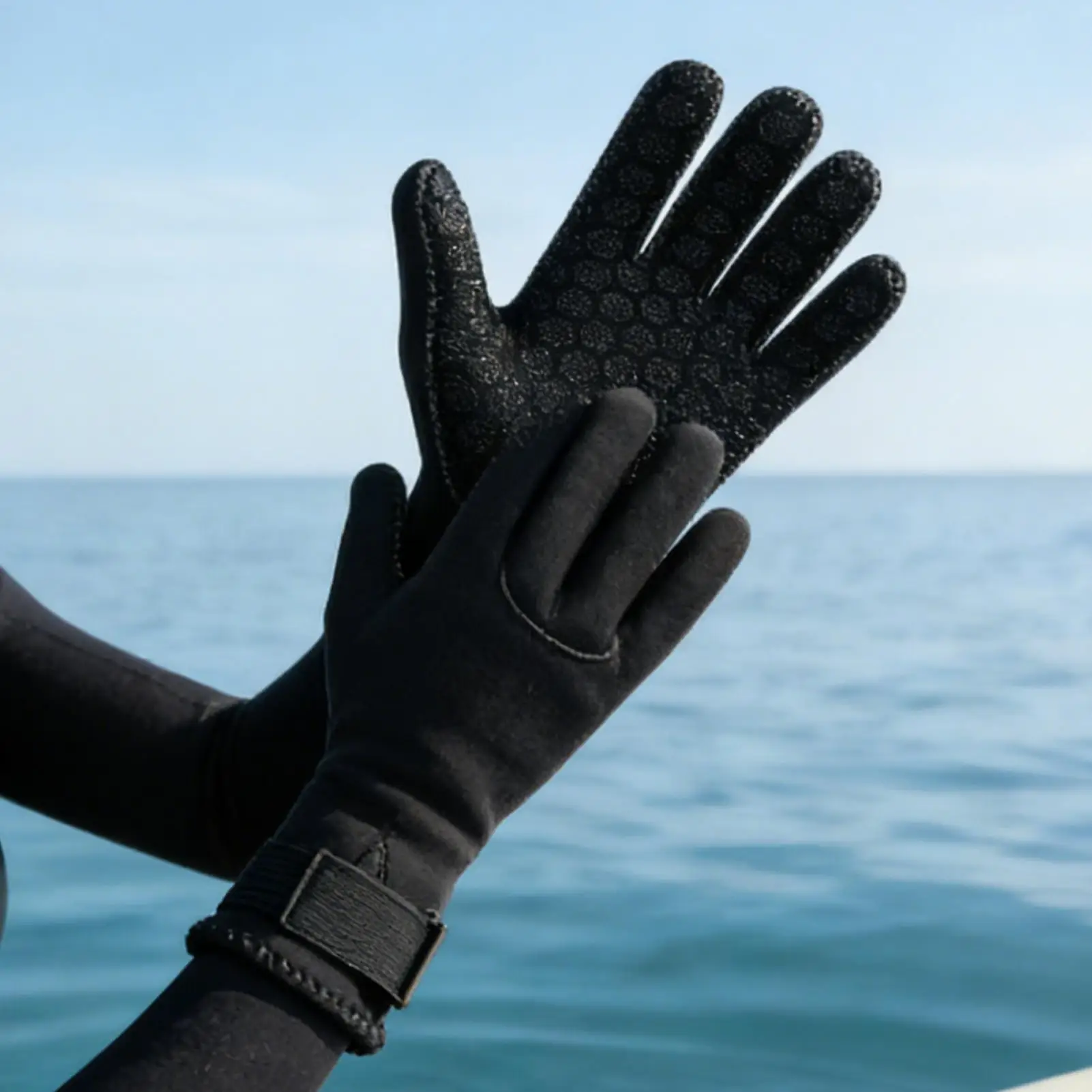 All-Water Sports Gloves, 3mm Anti-Slip Warm Adjustable Wrist for Men Women, Paddling Swimming Sailing Canoeing Skiing
All-Water Sports Gloves, 3mm Anti-Slip Warm Adjustable Wrist for Men Women, Paddling Swimming Sailing Canoeing Skiing